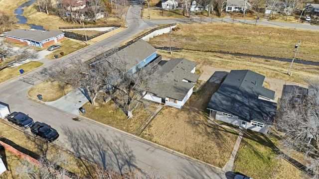 4947 E Morris St, Wichita, KS 67218