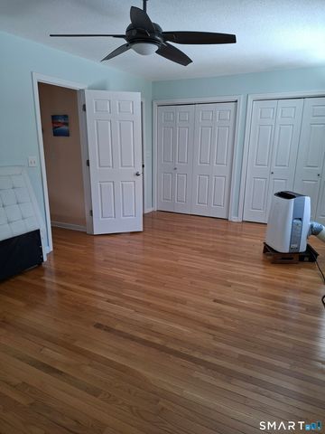 27 Leo J Lane, Manchester, CT 06042