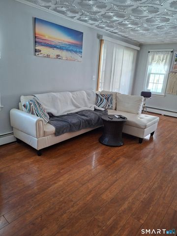 27 Leo J Lane, Manchester, CT 06042