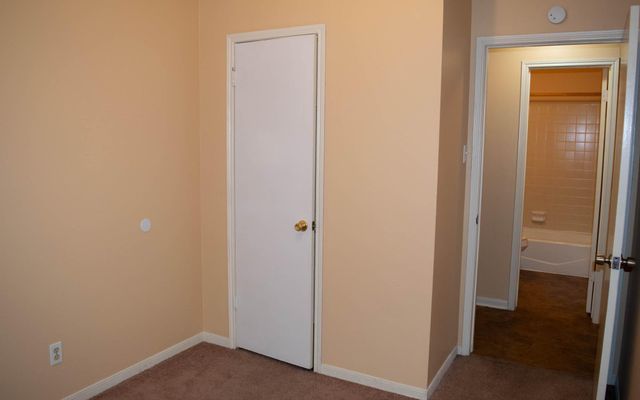 4826 Redfish Reef Drive, Bacliff, TX 77518