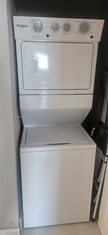 140 S Dixie Hwy 822, Hollywood, FL 33020