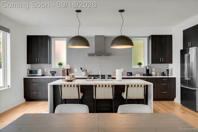 3426 Hunter Avenue, Royal Oak, MI 48073