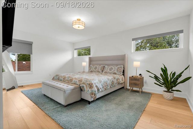 3426 Hunter Avenue, Royal Oak, MI 48073