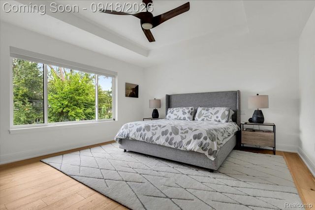 3426 Hunter Avenue, Royal Oak, MI 48073