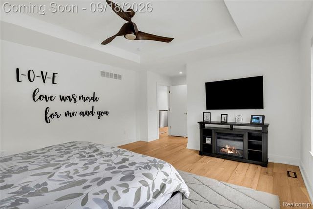 3426 Hunter Avenue, Royal Oak, MI 48073