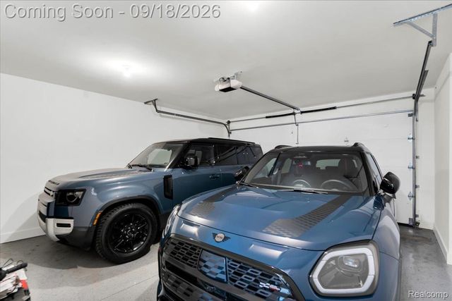 3426 Hunter Avenue, Royal Oak, MI 48073