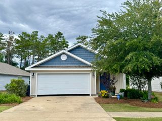 629 Earl Godwin Road, Freeport, FL 32439