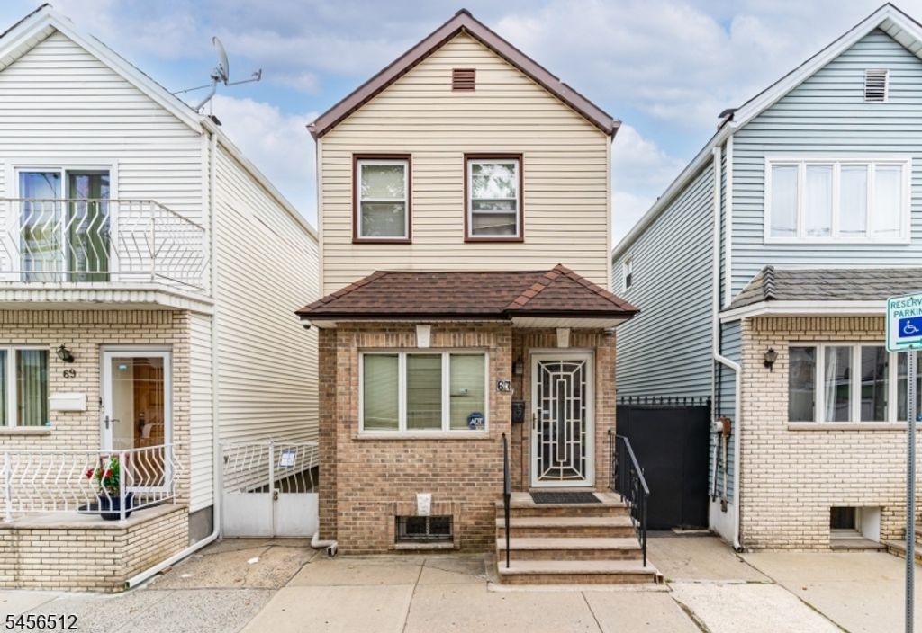 67 Marne St, Newark City, NJ 07105 — exterior