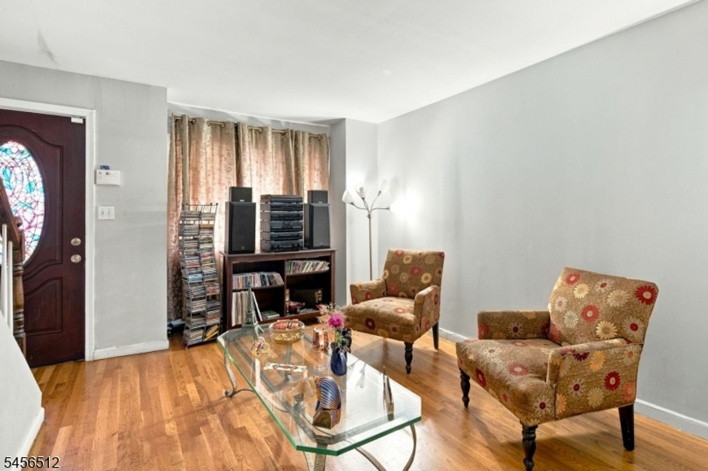 67 Marne St, Newark City, NJ 07105 — photo 2