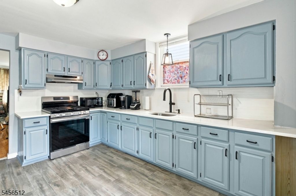 67 Marne St, Newark City, NJ 07105 — photo 3