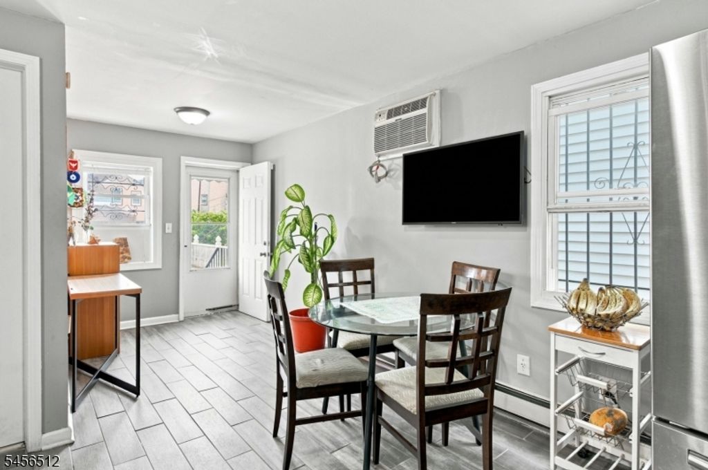 67 Marne St, Newark City, NJ 07105 — photo 4