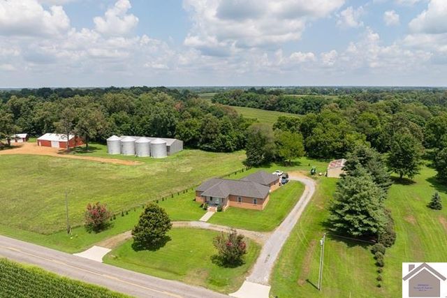 2616 ST RT 440, Mayfield, KY 42066