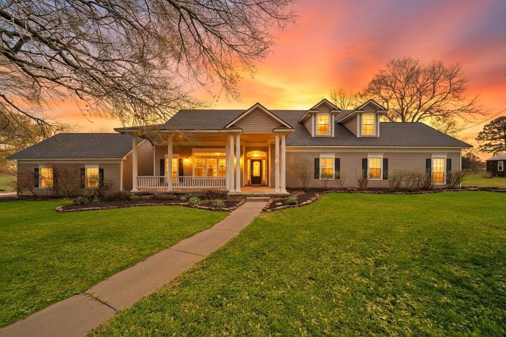 32540 Courtney, Navasota, TX 77868