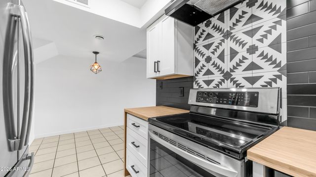 6030 N 15TH Street 11, Phoenix, AZ 85014