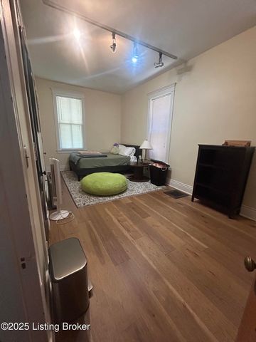 1327 Hepburn Ave, Louisville, KY 40204