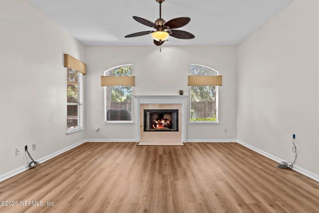 4428 SUMMERHAVEN Boulevard S, Jacksonville, FL 32258