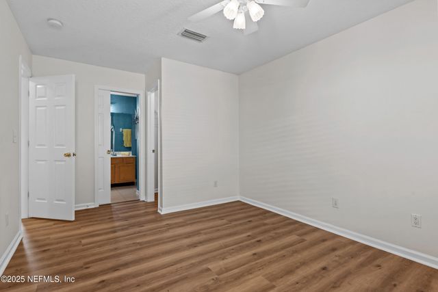 4428 SUMMERHAVEN Boulevard S, Jacksonville, FL 32258
