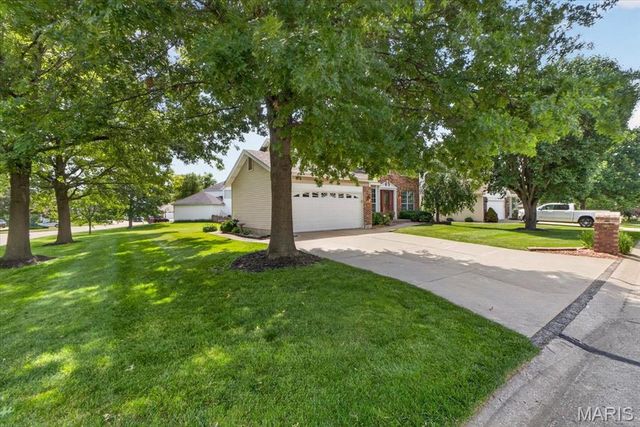 2 Cotillion Court, O'fallon, MO 63368