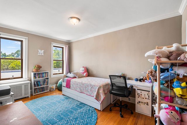 6209 N Mozart Street 3S, Chicago, IL 60659