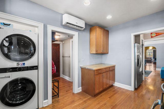 6209 N Mozart Street 3S, Chicago, IL 60659