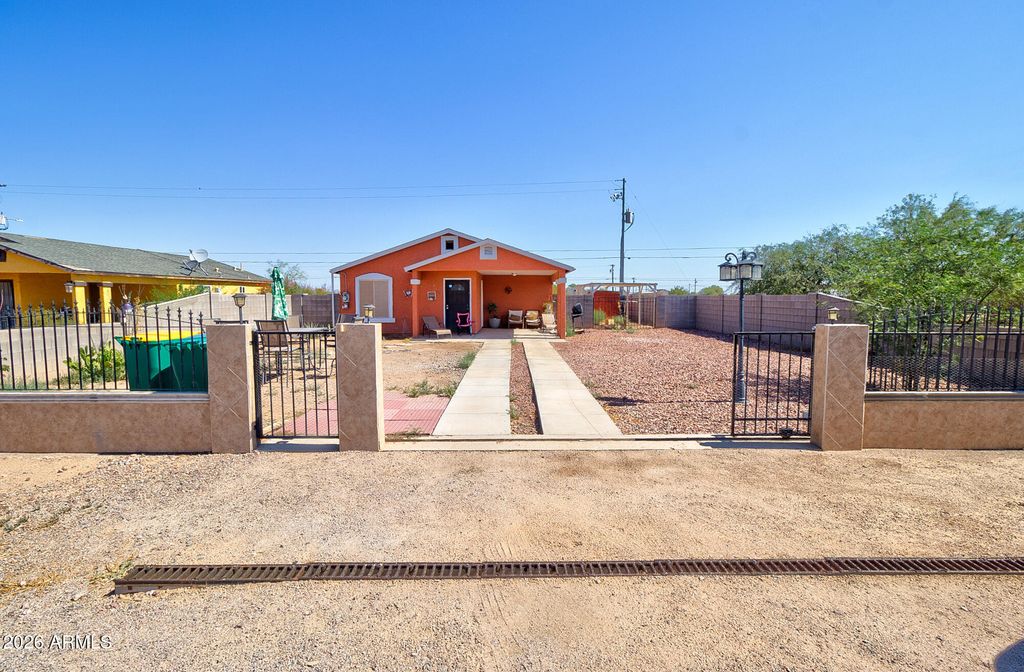 3300 W MADERA Drive, Eloy, AZ 85131
