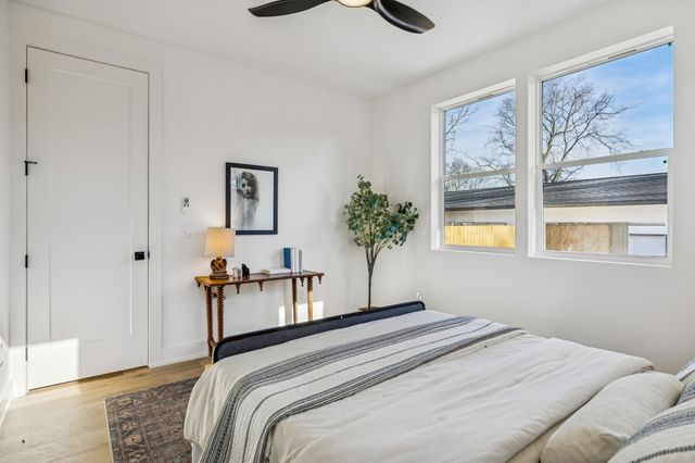 2120B 14th Ave, N, Nashville, TN 37208