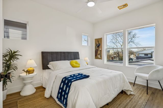 2120B 14th Ave, N, Nashville, TN 37208