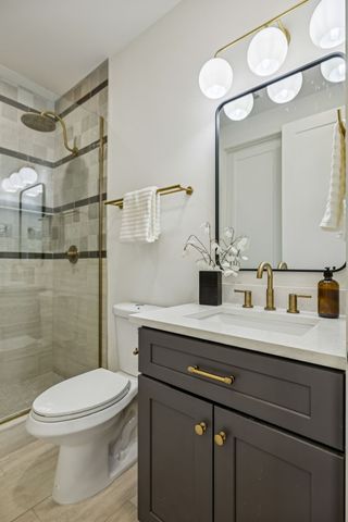 2120B 14th Ave, N, Nashville, TN 37208