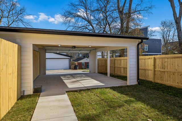 2120B 14th Ave, N, Nashville, TN 37208