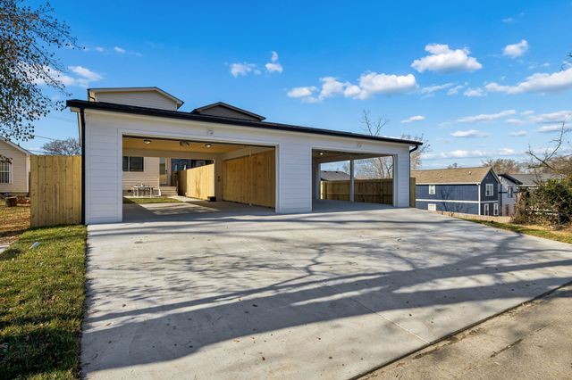 2120B 14th Ave, N, Nashville, TN 37208