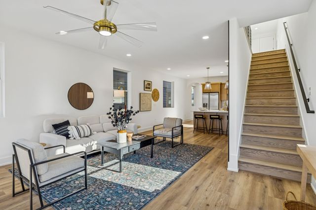 2120B 14th Ave, N, Nashville, TN 37208