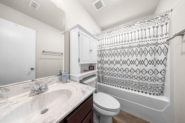 2513 Petersburg Lane, Temple, TX 76504