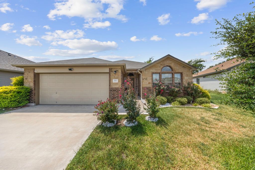 2513 Petersburg Lane, Temple, TX 76504