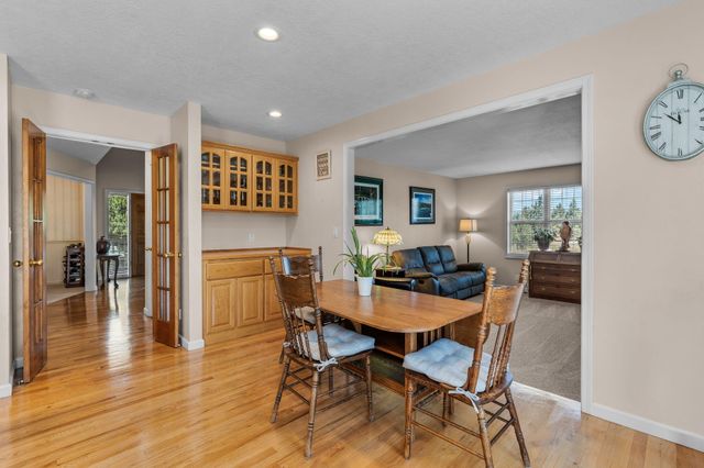 64080 Highway 20, Bend, OR 97703