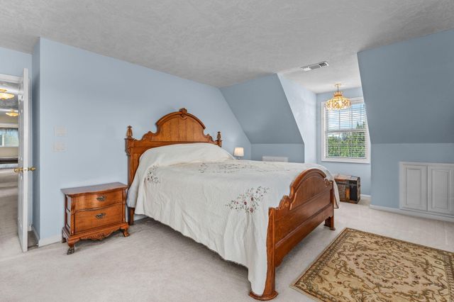 64080 Highway 20, Bend, OR 97703