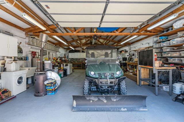 64080 Highway 20, Bend, OR 97703