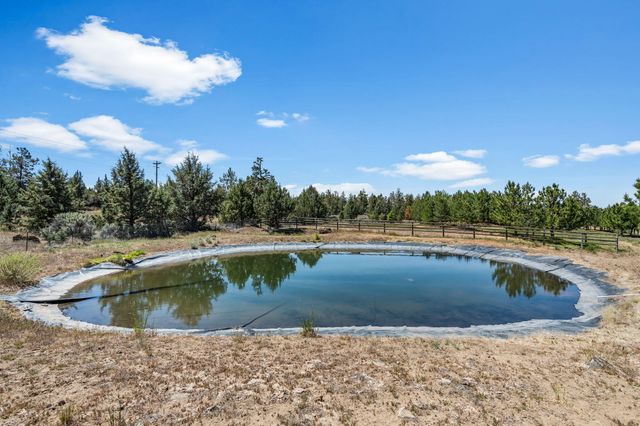 64080 Highway 20, Bend, OR 97703