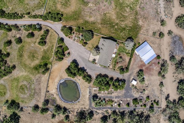 64080 Highway 20, Bend, OR 97703