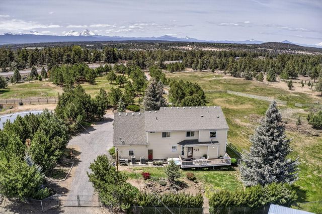 64080 Highway 20, Bend, OR 97703