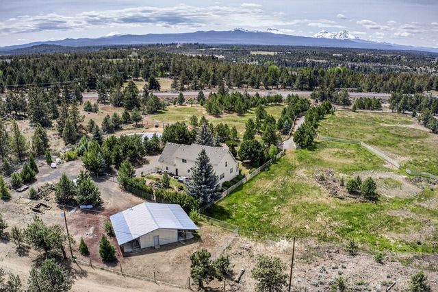 64080 Highway 20, Bend, OR 97703