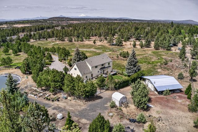 64080 Highway 20, Bend, OR 97703