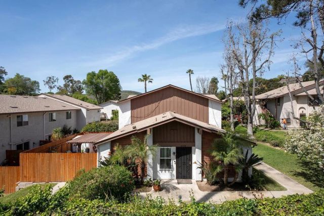 6632 Bell Bluff Avenue B, San Carlos, CA 92119