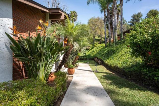 6632 Bell Bluff Avenue B, San Carlos, CA 92119