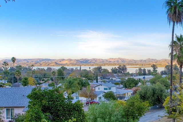 18261 Sanders Drive, Lake Elsinore, CA 92530