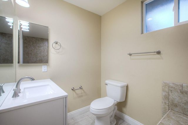 18261 Sanders Drive, Lake Elsinore, CA 92530