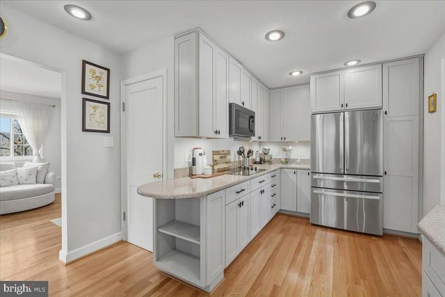 4015 HIRST DR, Annandale, VA 22003