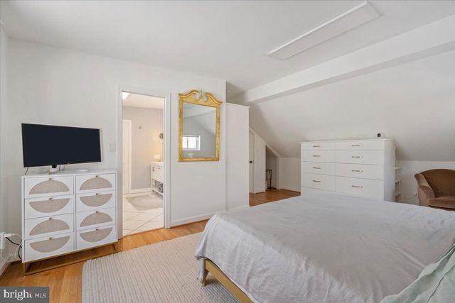 4015 HIRST DR, Annandale, VA 22003