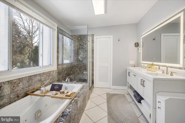 4015 HIRST DR, Annandale, VA 22003