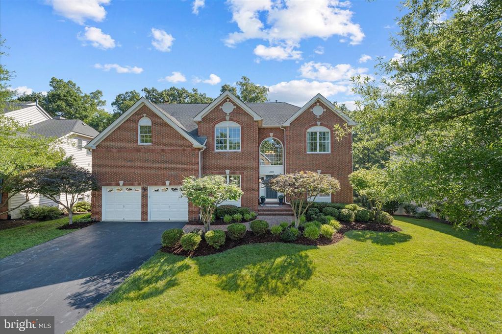 20102 DESERT FOREST DR, Ashburn, VA 20147