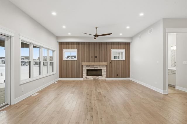 9673 Corydalis Avenue, St. John, IN 46373